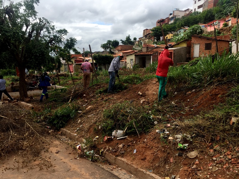 Prefeitura De Picos Paroquial Mutir O De Limpeza Segue No Combate Ao