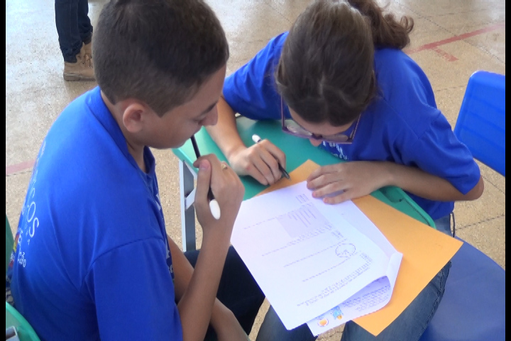 Estudantes do 9º ano da rede municipal participam de Gincana do Conhecimento  - Prefeitura Municipal de Santo Estêvão