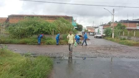 PREFEITURA DE PICOS Prefeitura realiza ações educativas da Campanha Jogue  Limpo