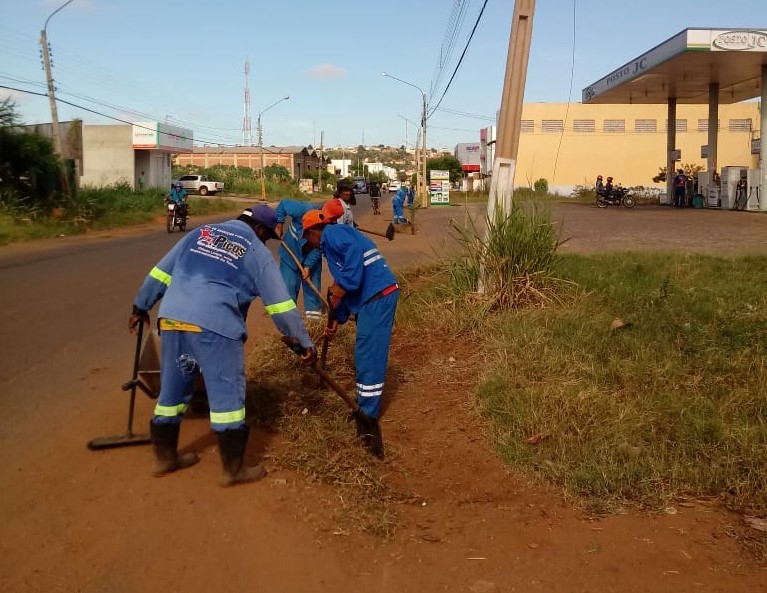 PREFEITURA DE PICOS Prefeitura realiza ações educativas da Campanha Jogue  Limpo